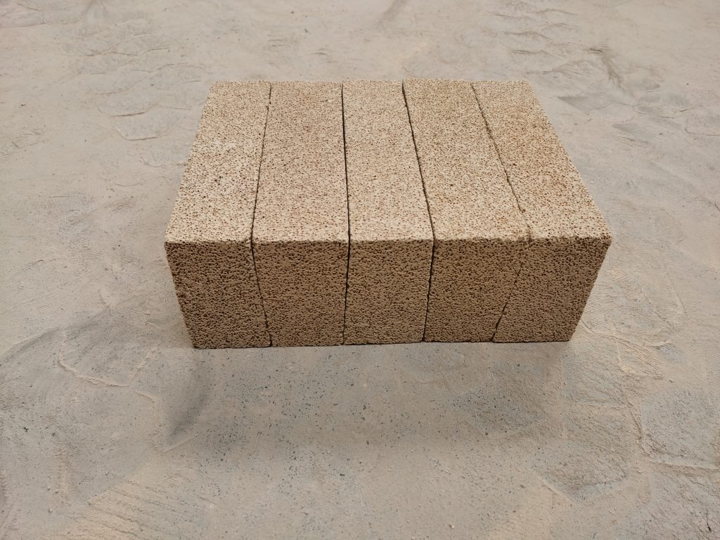 保溫磚廠家_輕質(zhì)磚理化指標(biāo)_輕質(zhì)保溫磚價(jià)格